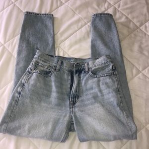 ON HOLD: american eagle high waisted mom jeans